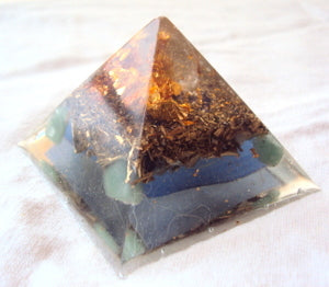 HHG Orgone Pyramid, flower of life.