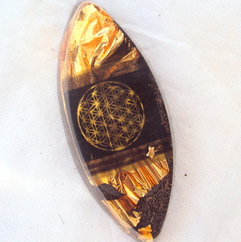 Mobile EMF protector, vesica pisces with shungite